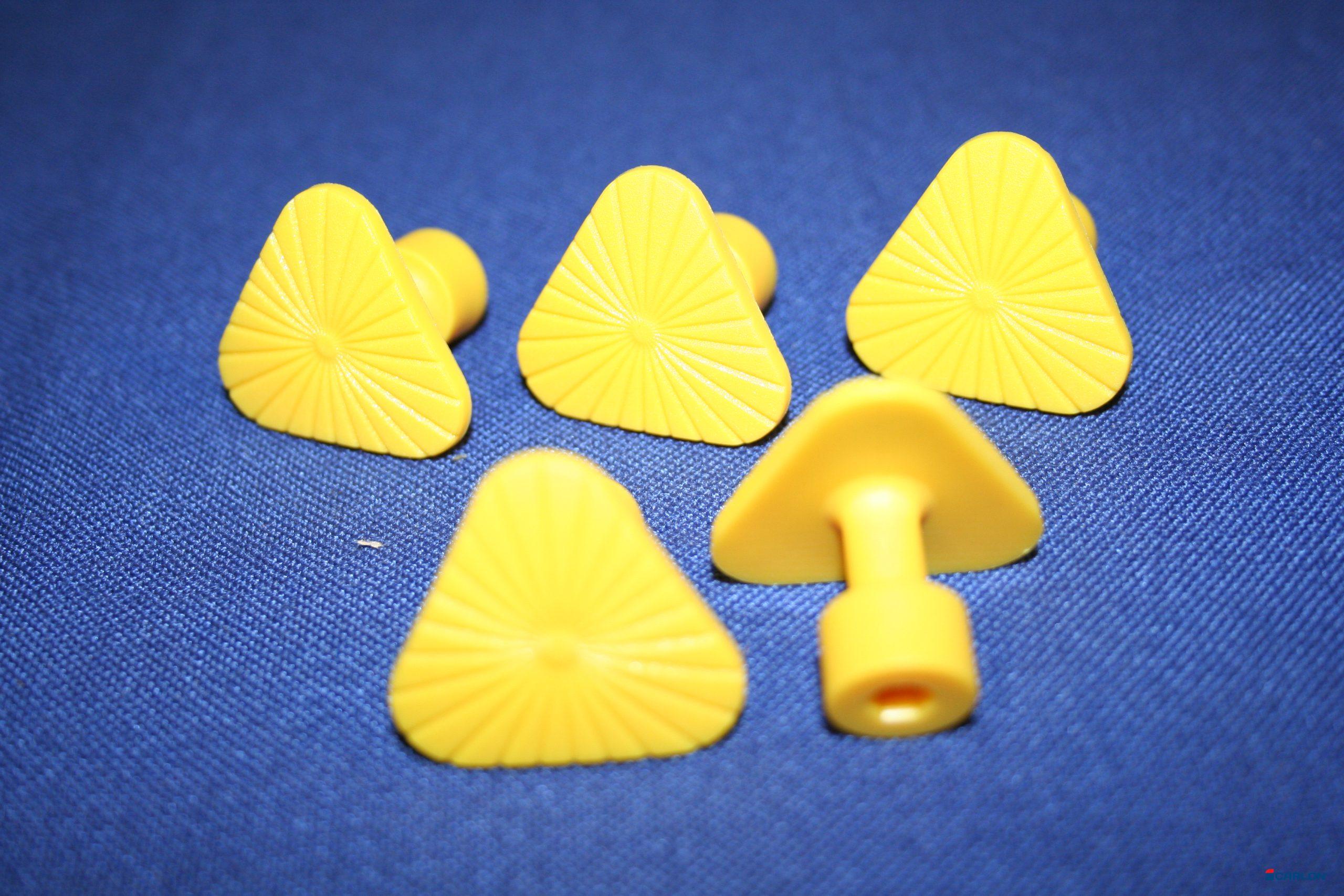 Lijmadapter driehoek 30x30x30mm geel (5st)